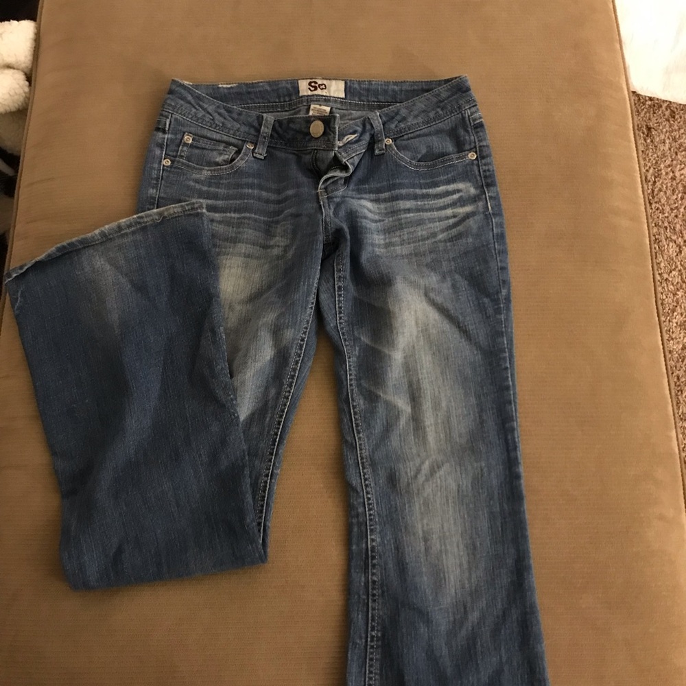Women’s jeans
